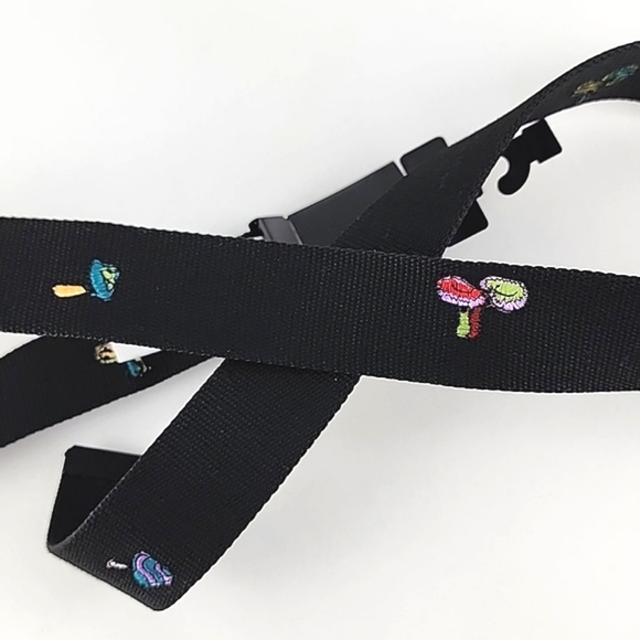 Arsenic Men's Black Web Belt Multi Colour Mushroom Embellishments Size  L/XL - Picture 7 of 9